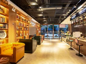 James Joyce Coffetel· Wuhan Wangjiawan Taojialing Metro Station - Image 3