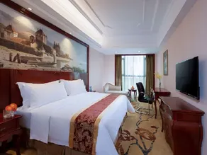 Vienna International Hotel Heyuan Yajule Garden - Image 3