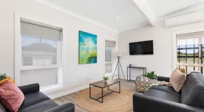 Luxury Apartments and Motel Rooms - Free Wifi - Close To Beach - Image 3