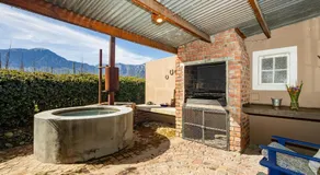 Seven Oaks Vineyard Cottages - Image 3