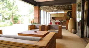 Modern 2 Bedroom Home - Image 3