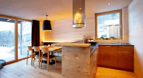 n Apartments Hotel - Image 3