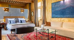 Villa Troletti, hôtel particulier de luxe en Provence - Image 2
