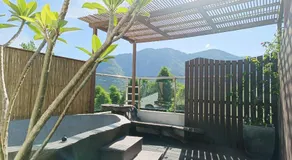 Roaming Cloud Sun Moon Lake B&B - Image 3