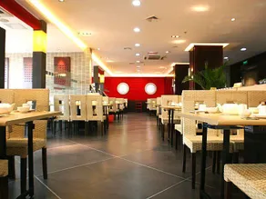 Hua Fei Hotel - Image 4