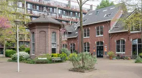 Unique 3 floor apartment with AC at Westerpark - Image 4