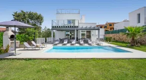 Luxury Villa - Amazing Sea Views - Image 3