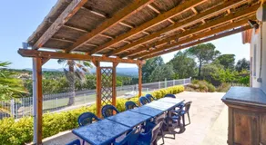 Villa mit Grill, privatem Pool und Garten - Image 5