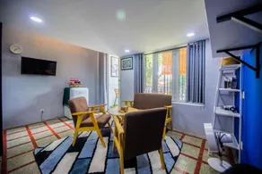 The Artist Residence - Image 3