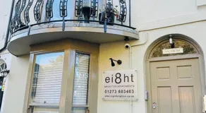 EI8HT Brighton Guest Accommodation - Image 4