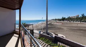 Maison \"Chalet en la playa San Agustin\" proche plage avec vue sur mer, balcon, A/C et Wi-Fi - Image 5