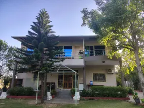 Crown Villa |Entire 5BHK With private pool - Image 4