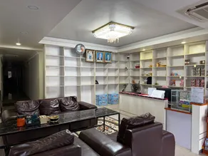 Hotel 9999 - Image 2