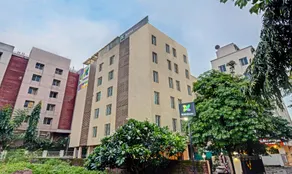 Treebo Iris Suites - Image 3