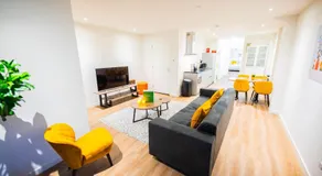 Great 95m2 Two-Bedroom Apartment - WE39 - Image 4
