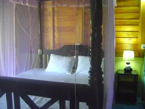 Gems Garden Guest House - Image 2