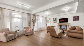 Art House Bucharest - Image 2