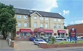 Lansdowne Hotel And Conference Centre - Image 5