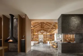 Lijiang Yulong Jieluofu Shangyin Mountain Residence - Image 3