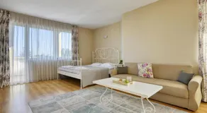 Alekta Hotel - Free Parking - Image 2