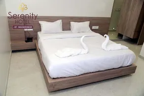 Hotel Serenity - Image 2