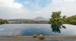 StayVista at Paashaan- A Netflix featured Home with a Heated Infinity Pool - Image 4