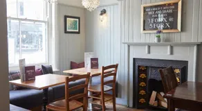 Trents by Greene King Inns - Image 3
