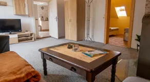 Ferienwohnung Obergeschoss - Ferienwohnungen an der Marina - Image 2