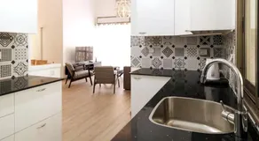 perfect location 3 bedrooms - Image 5