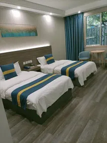 Xiushan Hotel - Image 4