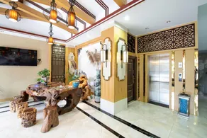 Ruihan Theme Hotel - Image 3