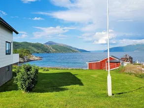 6 person holiday home in Sandhornøy-By Traum - Image 5
