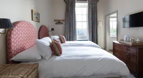 The Black Bull Hotel - Image 5