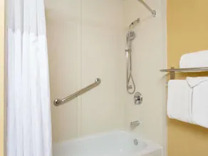 Wyndham Garden Phoenix Midtown - Image 3