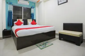 Hotel O Red Velvet Siddhi Vinayak - Image 2