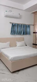 The Ashish Luxury Stay - Image 3