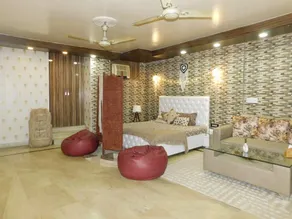 Cozy Bohemian Studio Apartment - GK2 South Delhi, near M Block Market - Image 2