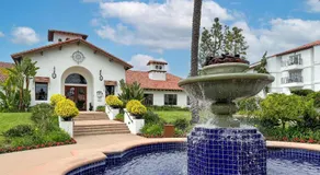 Heated Pool & Hot Tub Access, Walk 2 Omni Resort, Free Parking, Wi-Fi, Washer & Dryer - Image 5