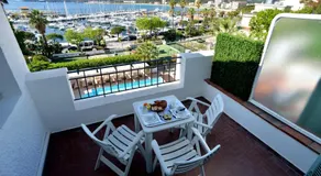 Auberge De La Calanque Le Lavandou - Image 4