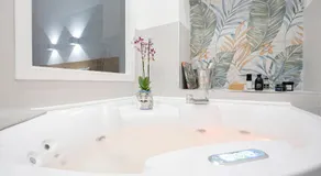 Eos - Elegant Apartments & Suites - Image 3