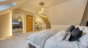 Beautiful 4 Bed Sandstone Farmhouse - Image 5