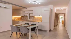 Sliema Mediterranean Bloom Retreat - Image 2
