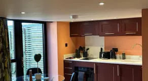 Isla's Den - Image 4
