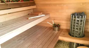 1 Bedroom Guest House with Sauna and Steam Room - Image 3