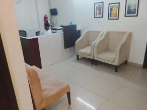 Tipsyy Inn Suites 020 - Image 3