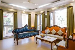 Alaya Stays Captains Nest 3 BHK Retreat With Garden & Scenic Views - Image 3