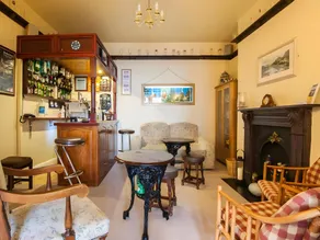 Glascoed Guest House - Image 5