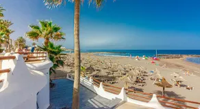 Aircon Las Americas 2min off a Beach 1 bedrm WIFI - Image 3