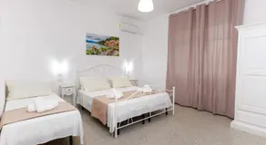 Mialma Bed and Breakfast - Image 2