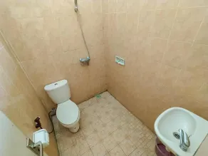 Oka Homestay Mitra RedDoorz - Image 4